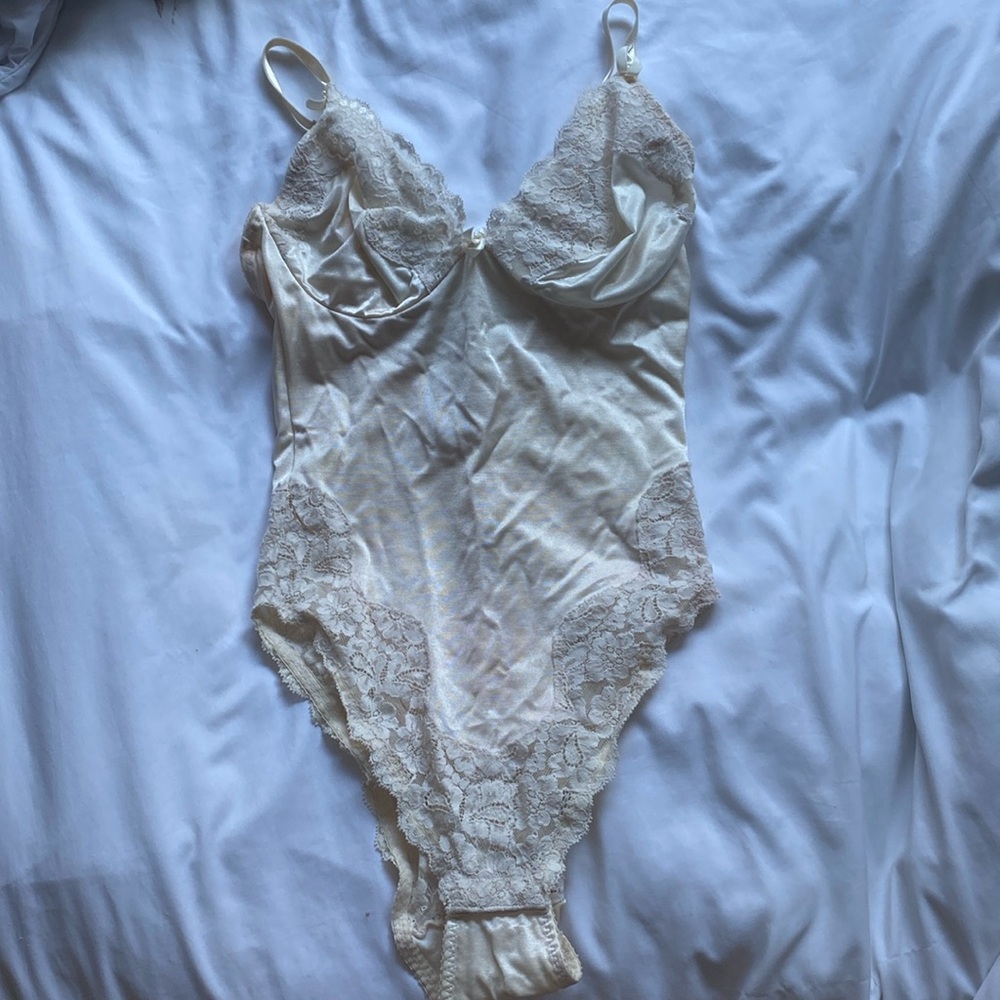 Lace bodysuit